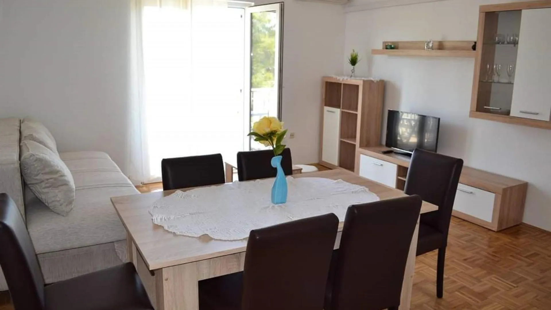 Apartmani Martin Pridraga 0*,
